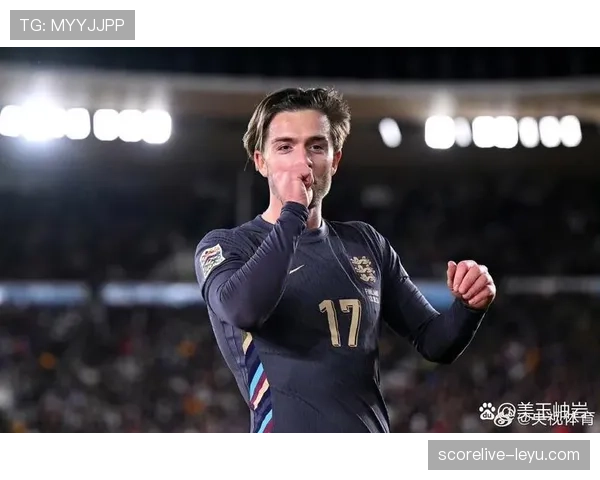 从低谷到巅峰！英格兰边后卫阿诺德如何重拾信心，重返主力位置？